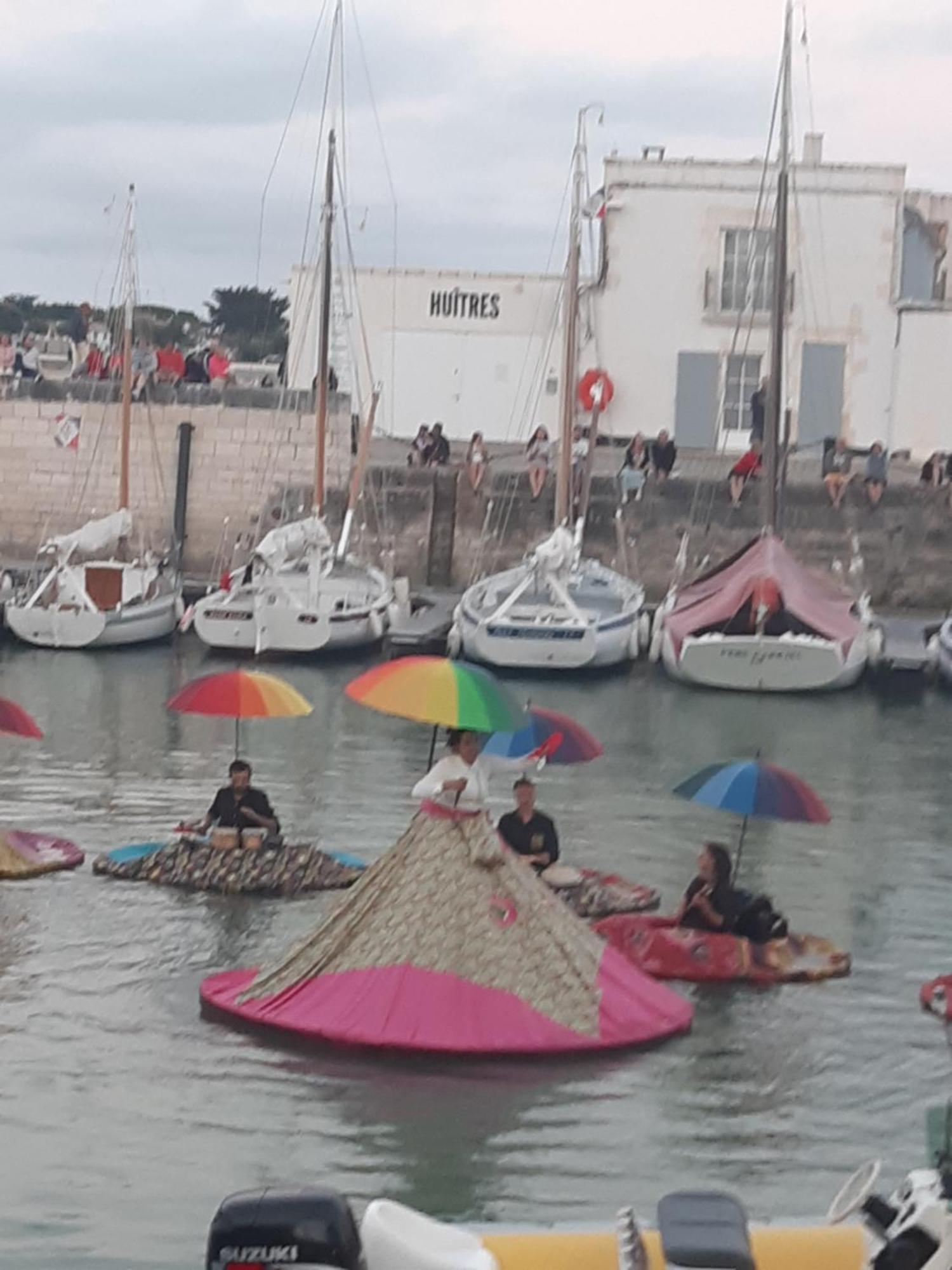 Maison De Vacances Entiere A 10 Mn De La Rochelle Dompierre-sur-Mer Exteriör bild