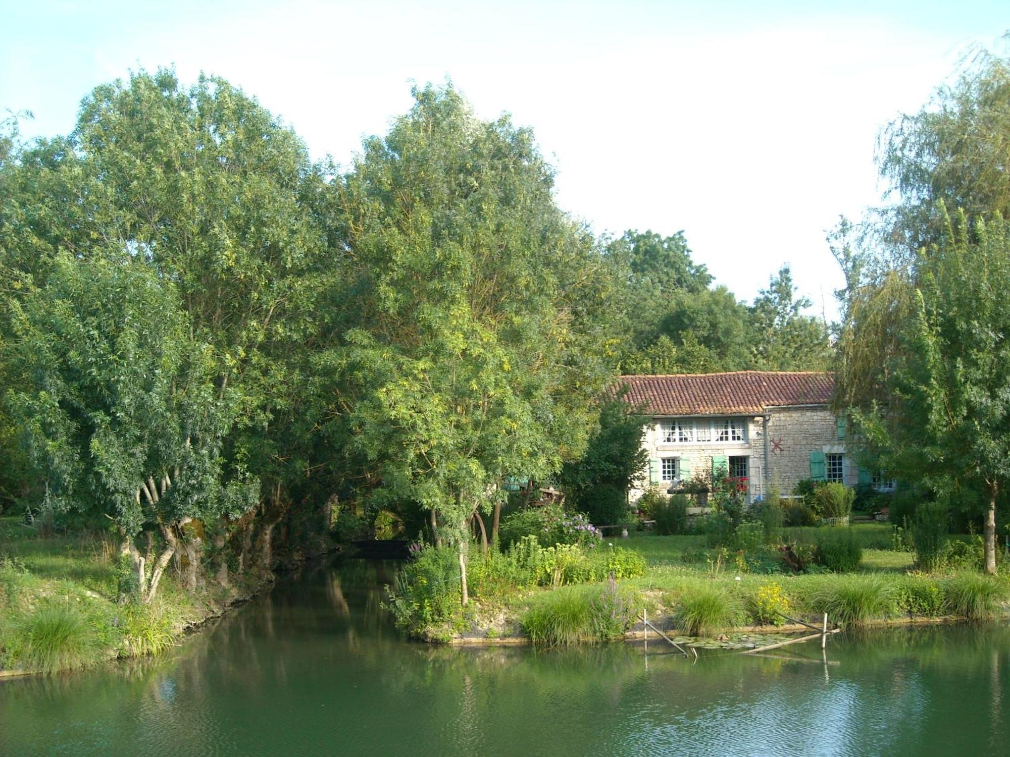 Maison De Vacances Entiere A 10 Mn De La Rochelle Dompierre-sur-Mer Exteriör bild